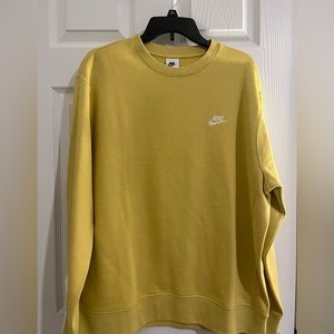 Yellow crewneck Nike Sweatshirt. Like new!